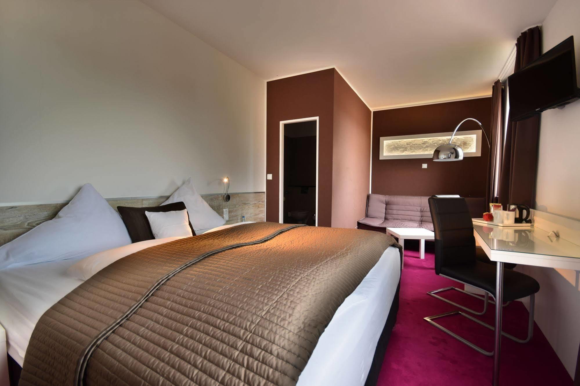 Design Hotel Wiegand Hannover Exteriör bild